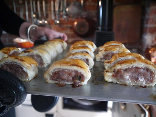 LifestyleLauren's tweet photo. Picnic Perfect Sausage Roll Recipe http://t.co/huCx35id6B #recipetweet #recipe #foodporn #fdbloggers http://t.co/55e2aGnGWr