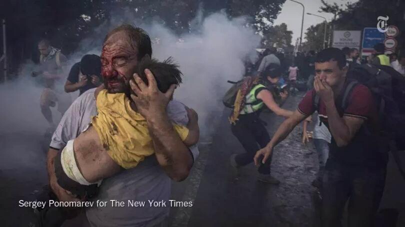gemaimorcillo's tweet photo. Ni Dante hubiera imaginado tamaño infierno. #Refugiados http://t.co/DUERcKAUWN