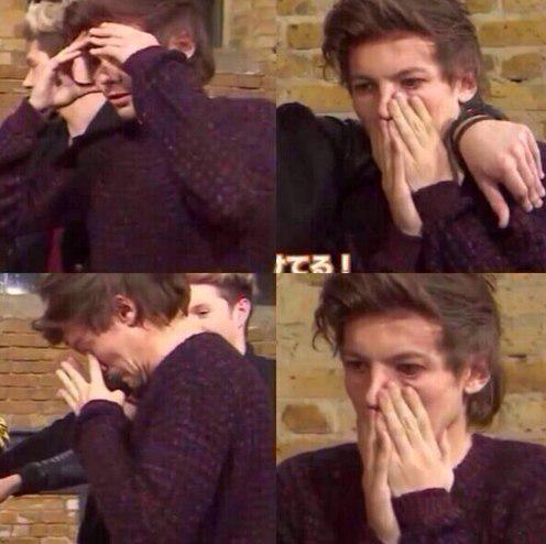 mawesos's tweet image. кто-то: ой у сосов ж тур закончился 
я: