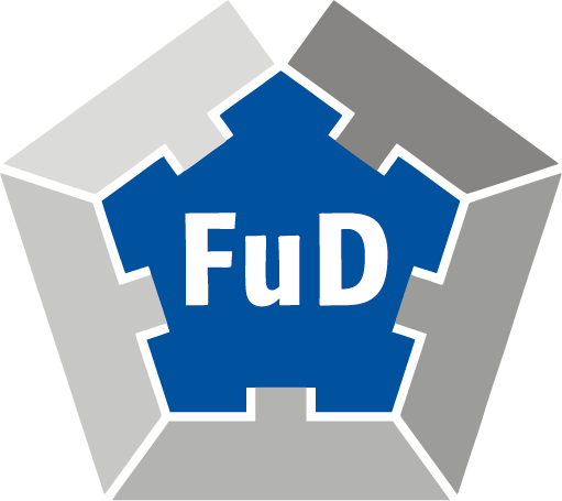 fze_trier's tweet photo. Postersession! Jetzt FuD, die virtuelle Forschungsumgebung für die Geisteswissenschaften, erklären lassen. #FORGE2015 http://t.co/2Pfi0NhnQg