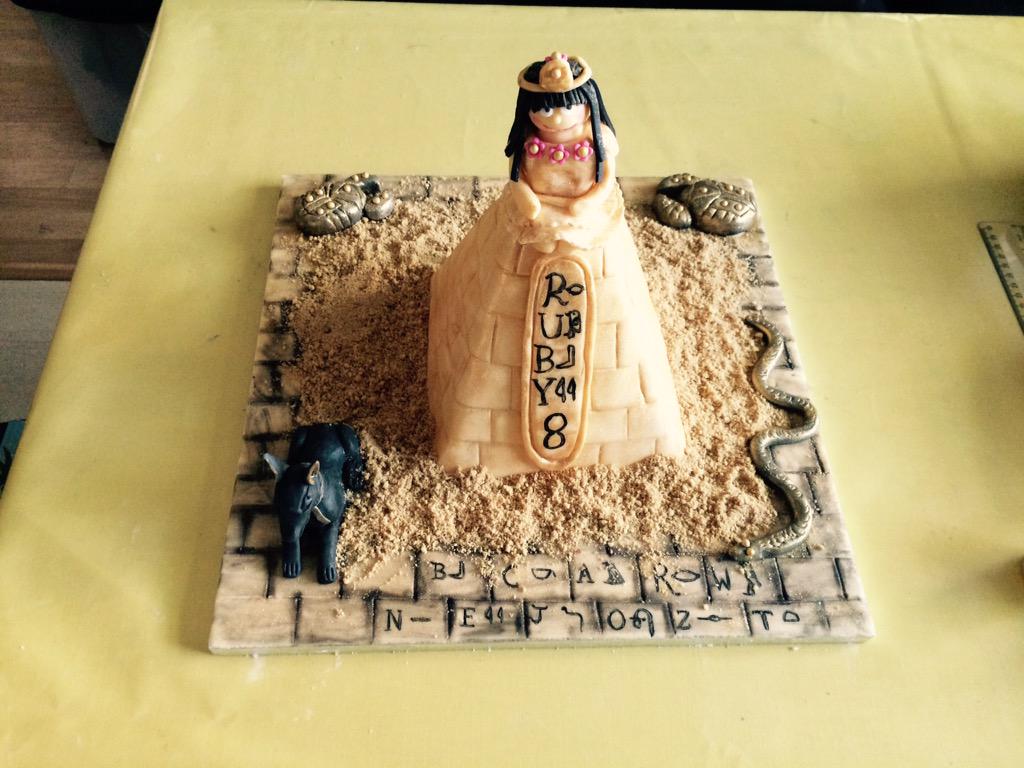 #EgyptianCake For a gorgeous girls birthday xx #Sheffieldissuper #SouthYorkshire xx