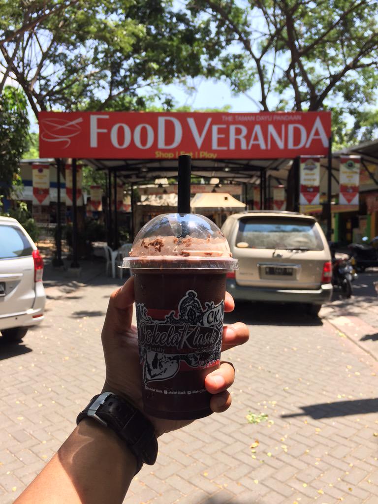 Finally come in CokelatKlasik at TamanDayu , Stand Food Veranda H-12 Dont miss it yuk mampir ✌️