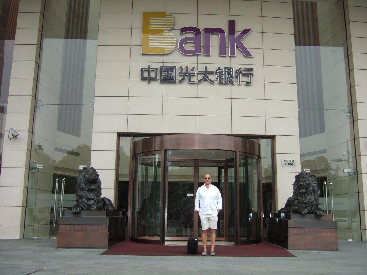 PanacheRecords's tweet photo. #Shanghai Mr Adam Kramer @PanacheRecords arrives in good time for our next meeting #China #BusinessDevelopment #Music http://t.co/6GnG9VjEel