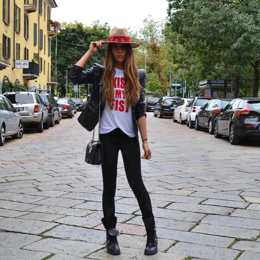 LucreziaTrinca's tweet photo. Discover @lesfillesàpapa on http://t.co/IZni64jIEQ http://t.co/HmcxOKwyLt