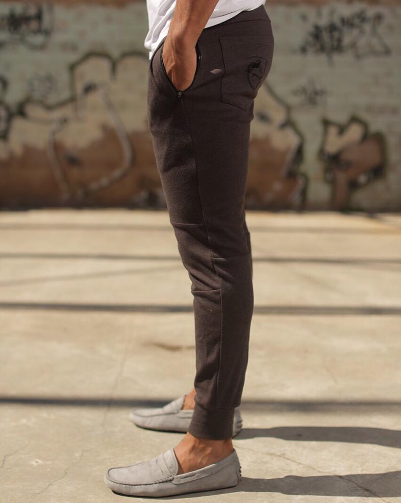 alphalete black joggers