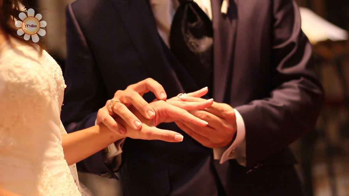 IB3's tweet image. Avui 21.30h comencen els càstings de la segona temporada del programa de noces #TestimIB3 ow.ly/Sk6WX