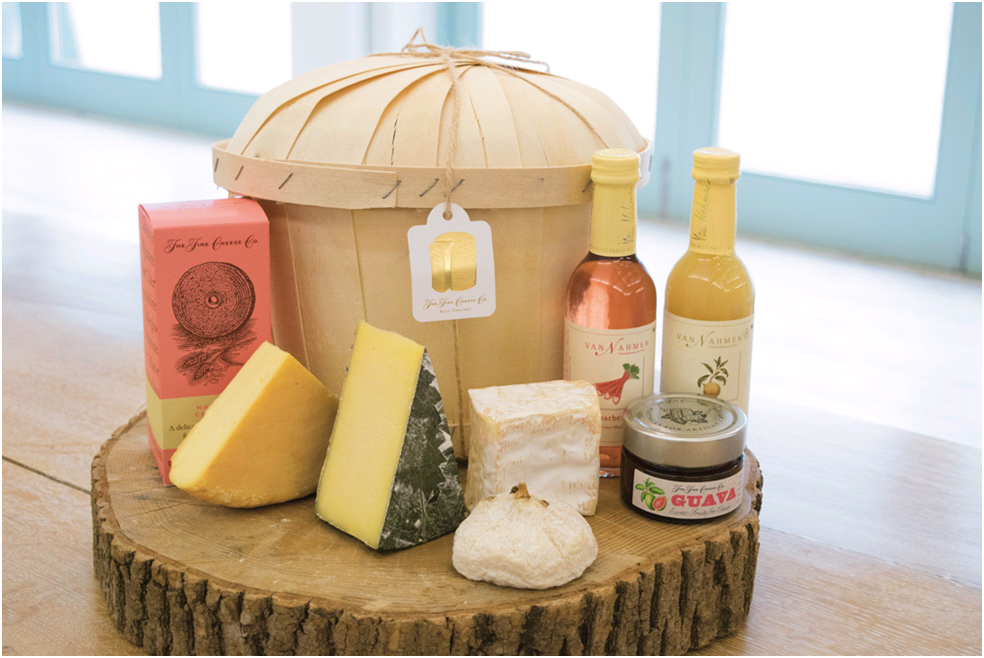 Hartleybotanic's tweet photo. Enter our competition to win this lovely @finecheeseco hamper! Just follow us and RT to enter: http://t.co/UNEBhKEgRu http://t.co/AMFr5MbAs9