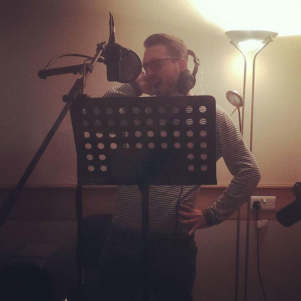 Explosive_Alan's tweet image. Sing it Dan! #ExplosiveAlan ift.tt/1iywlvR