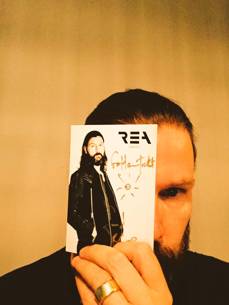 Any idea what this is?? #goldenticket #prisma GB