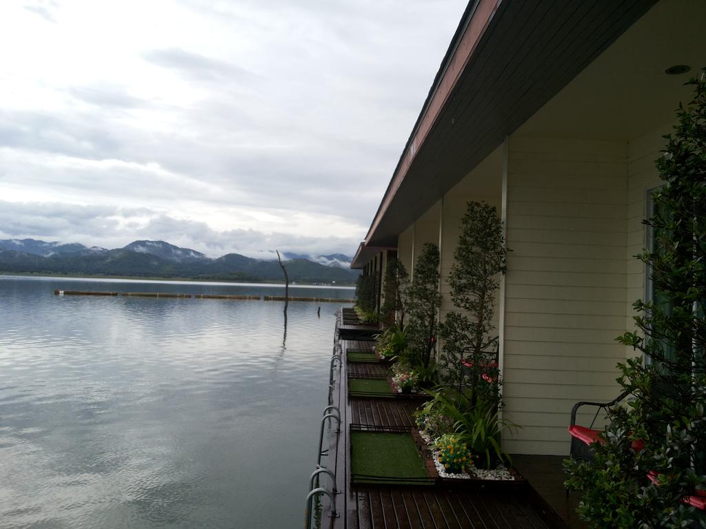 byprathom's tweet image. รายาบุรี รีสอร์ท กาญจนบุรี ณ เขื่อนศรีนครินนทร์