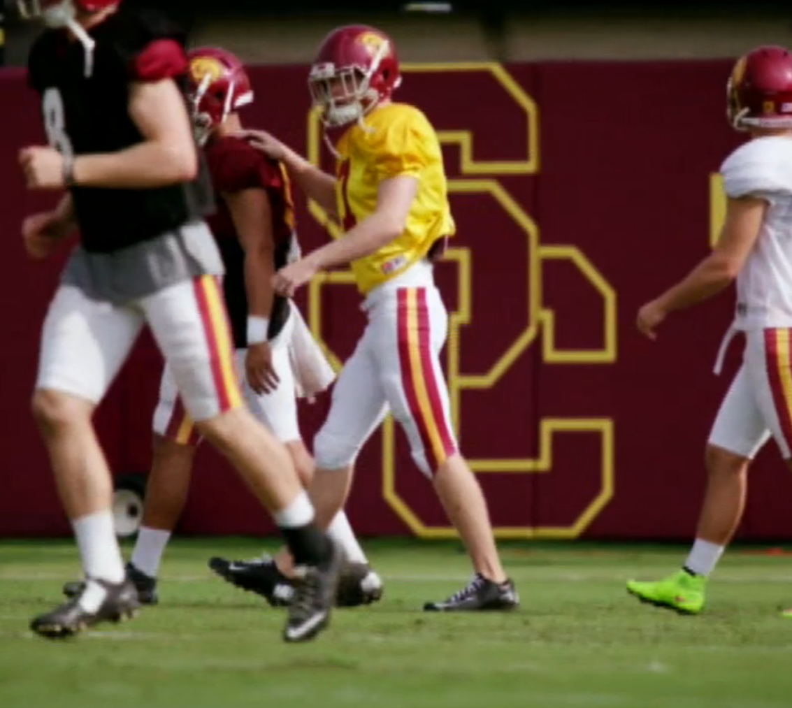GMA's tweet photo. Blind football player returns to USC... this time as an official member of the team: http://t.co/02StegKZTW http://t.co/EluLA1dLEl