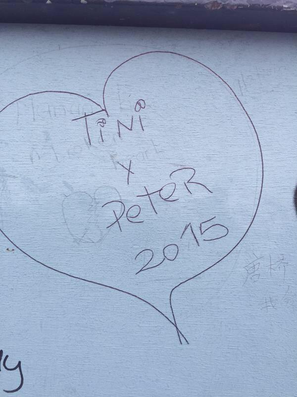 WebTiniSITA's tweet photo. MAMMAAAAAA!!!!!! ANDIAMO A PARIGI🇫🇷✈️
#TINITER ��� #amore✌🏻🇮🇹🇮🇹😍 @marianaluciamuz @TiniStoessel @p_lanzani ❤️❤️❤️ http://t.co/I2GMFKET9T