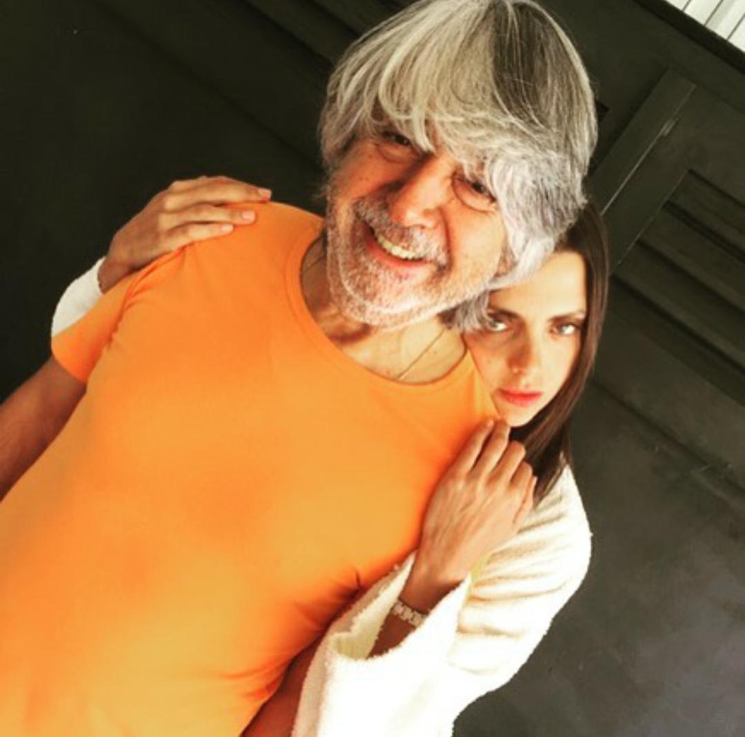LQSAtelecinco's tweet photo. FOTOS: Rodaje de la novena temporada en marcha. ¿Hay ganas? #LQSA #LQSAT9 #LaQueSeAvecina http://t.co/SBSpEwiGEM