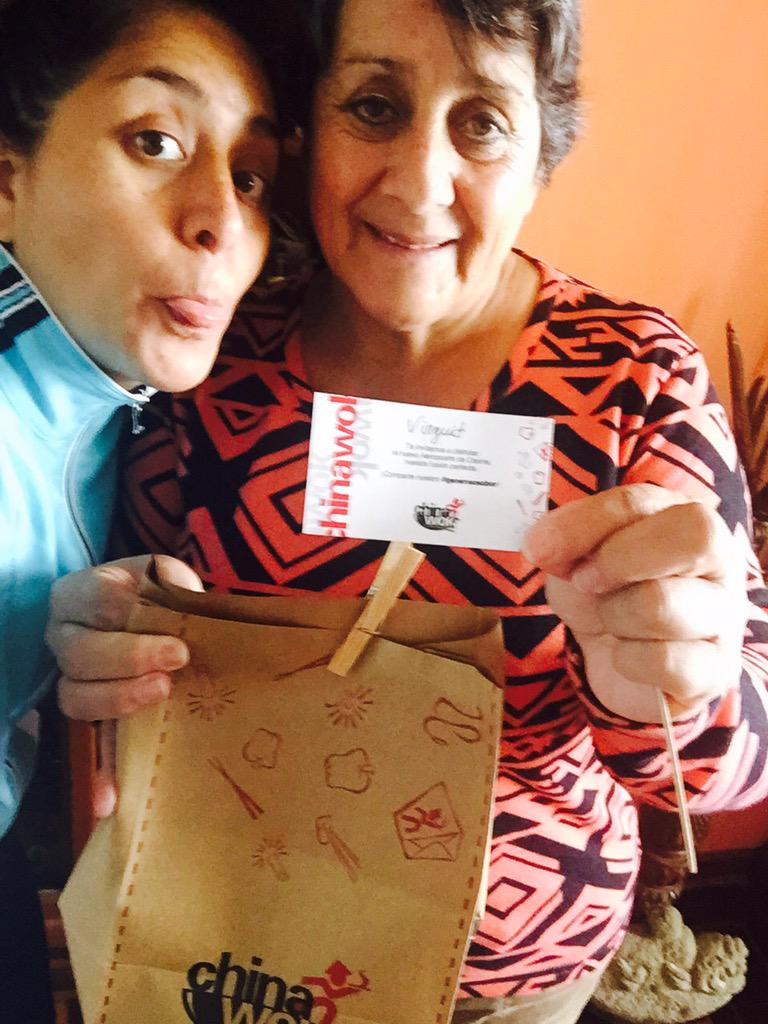 VIRGUIT's tweet photo. @ChinaWokPeru @zrocknpop ya me están gorreando Jajajaj http://t.co/ZxKuDc9uuJ