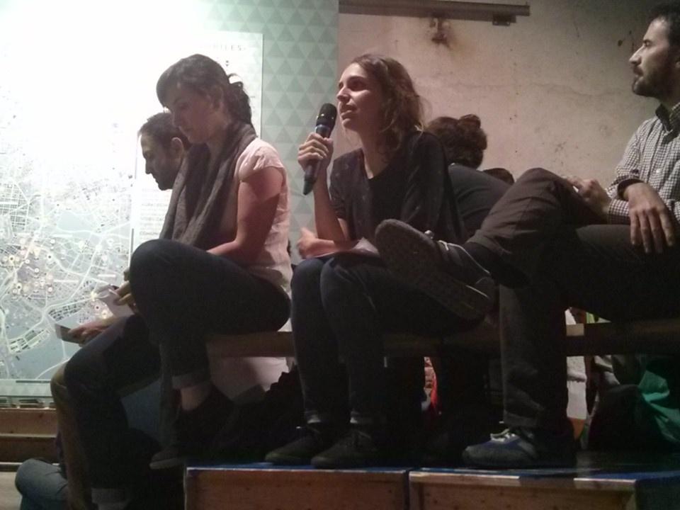 zuloark's tweet photo. Lys de #Leon11 explicando el peaso mapeo y dibujazo de los invisibles qie dejan traza en #LosMadriles http://t.co/KUyL6uZpqV