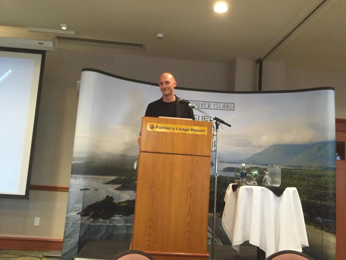CPAecdev's tweet photo. @YYJONATHAN launches #iamvi at #TVI http://t.co/czQ1TKxEok