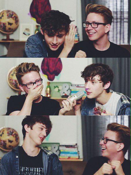 geekyemiIy's tweet photo. Goodnight guys I love you vote #TylerOakley #Streamys and have a lovely day xx http://t.co/8BnKtu3BE8