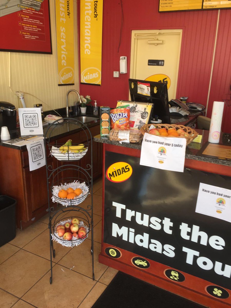 MidasEB's tweet image. Secret to long life, eat lots of fruits daily. .Healthy customers are happy customers.