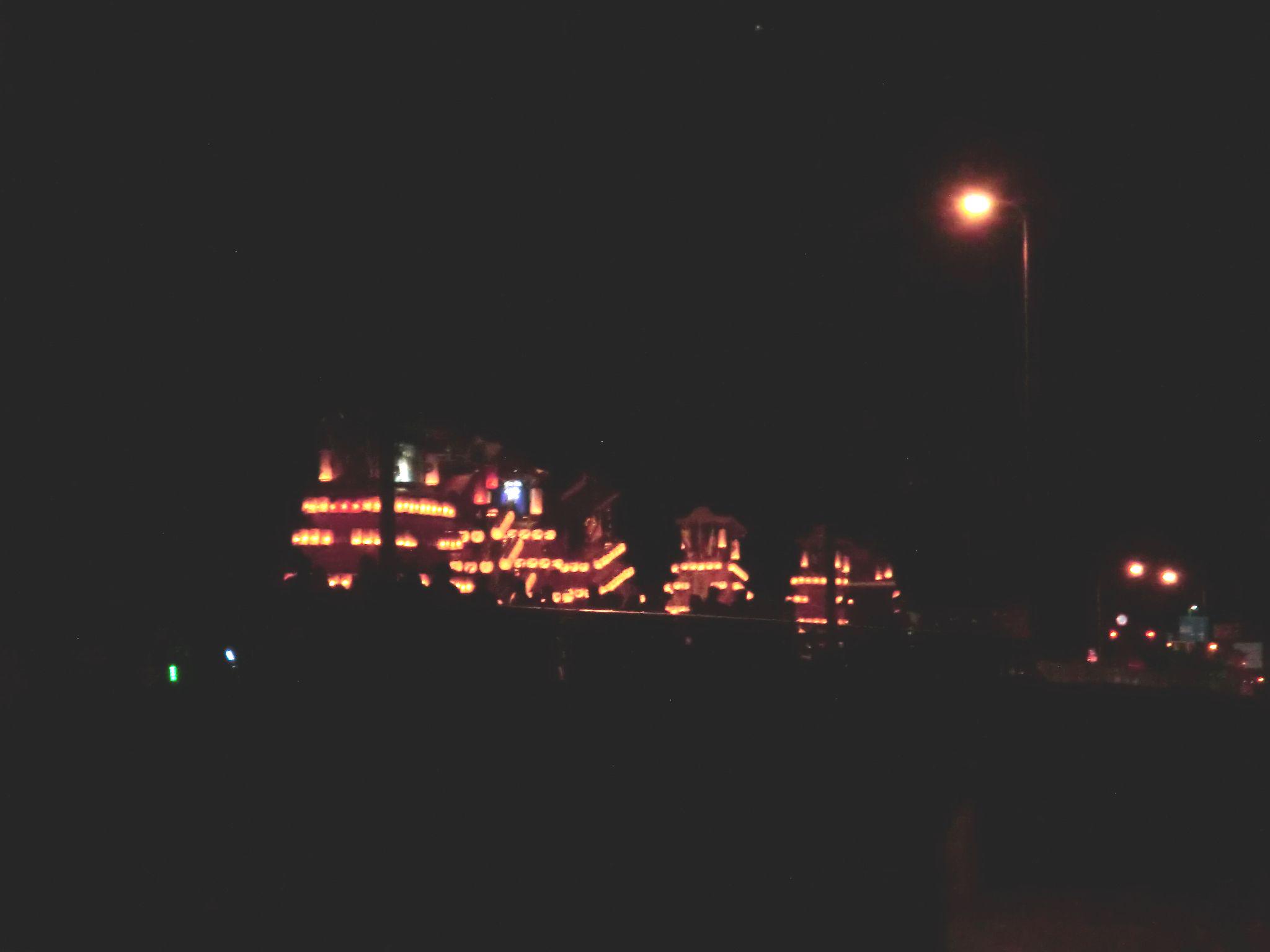 映画館は大劇グランドミリオン ボーリングは西条イレブン朝日 まだネットが一般的でなく荒れてなかった頃の掲示板きんもくせいで 西条祭りで一番好きな場面は といういい企画があった その効果もあってか宮出しで加茂川橋を渡る時間なんて通で粋な