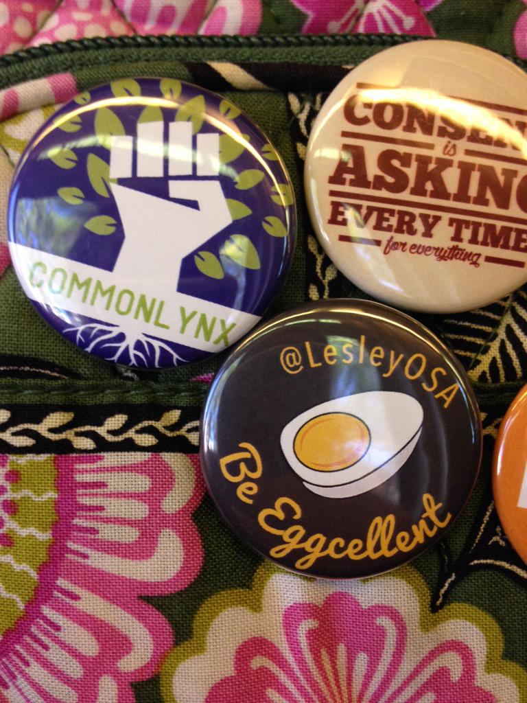 LUOLHannah's tweet photo. Getting really egg-cited for the Student Activities Fair today! Come visit me at the @LUCommonLYNX table from 12-3!✊🏽 http://t.co/XbIQloHs4p