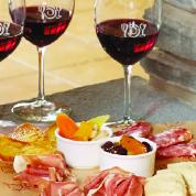 AmoreWegmans's tweet photo. Join us for Food &amp; Flight Week, starting on 9/20. Learn more: http://t.co/sQernd2Hx7 http://t.co/yUMTxJgH24