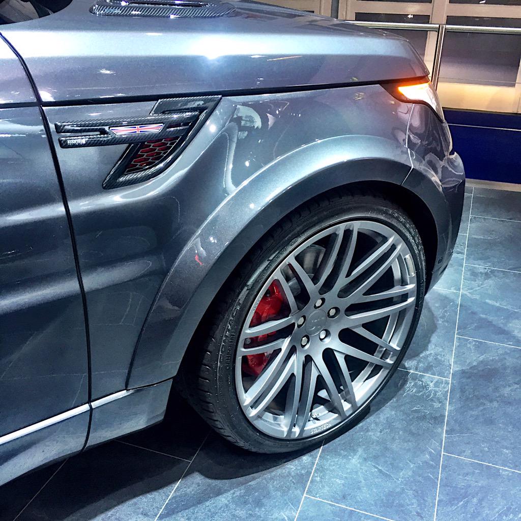 startechuk's tweet photo. There was also a Range Rover Sport on display with our Wide-body Conversion and Aero Package with Carbon detailing. http://t.co/L43ruHkYky