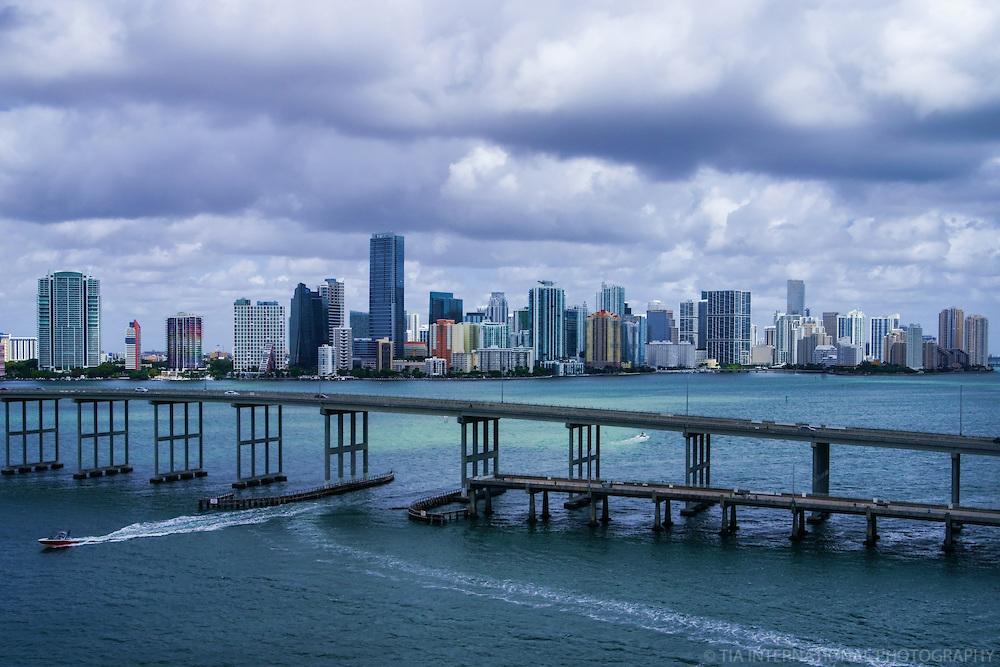 DirectAC123's tweet image. @DirectAC123 has the Top Outdoor Destinations in #SouthFlorida for unpredicatable weather! bit.ly/1gujtoy
