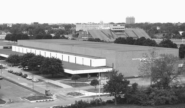 waynestwarriors's tweet photo. #TBT: Here is a picture of the Matthaei and Adams Field! (Credit: @WSUPress ). Saturday is the Tartar/Reunion game. http://t.co/Y7NG8SHZzW