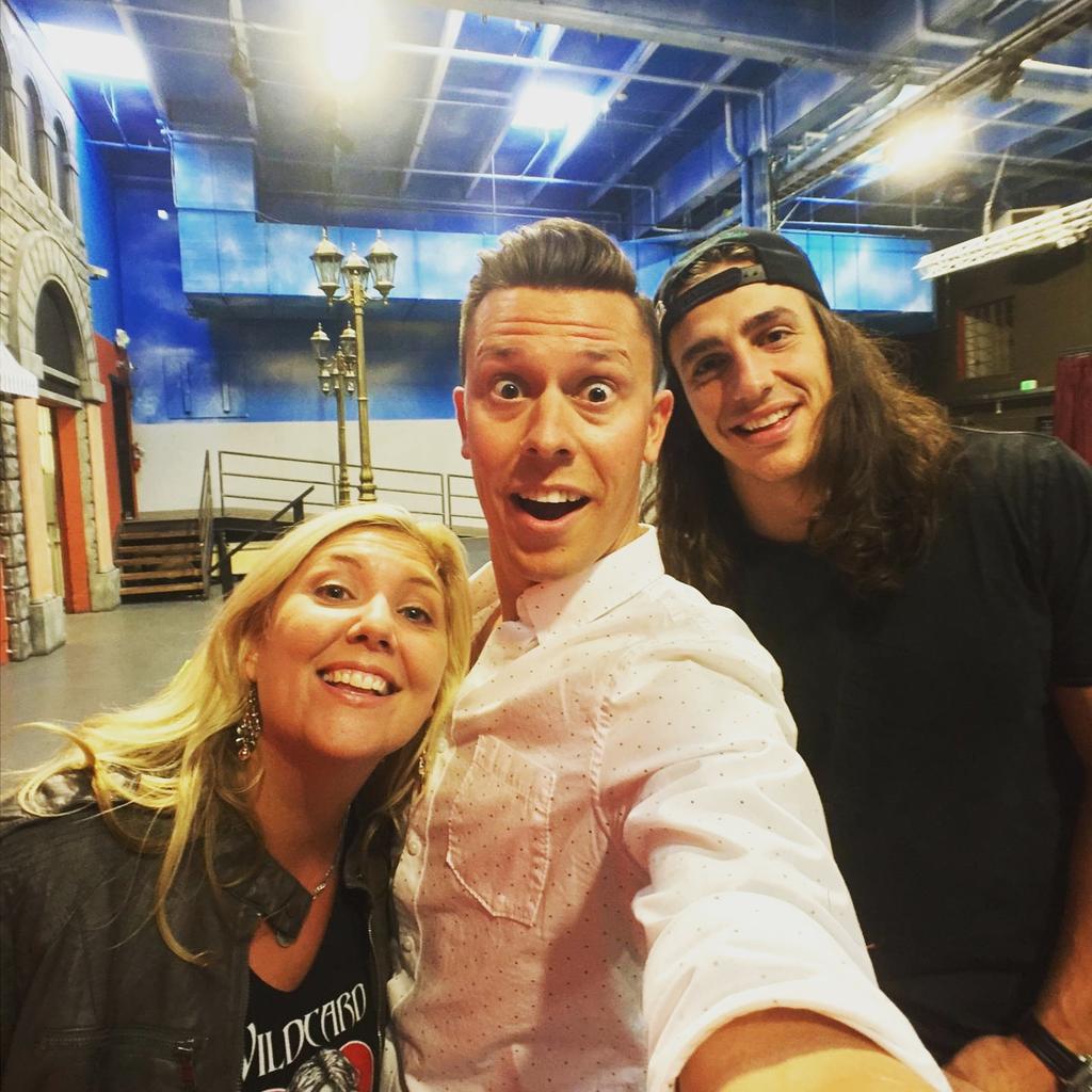 michellescomedy's tweet photo. #Seahawks @LWillson_82  phenom athlete AND damn funny watch @UpLateNW this wknd #thepnwgetsit #comedy #GoHawks http://t.co/XdSxzvSVhZ
