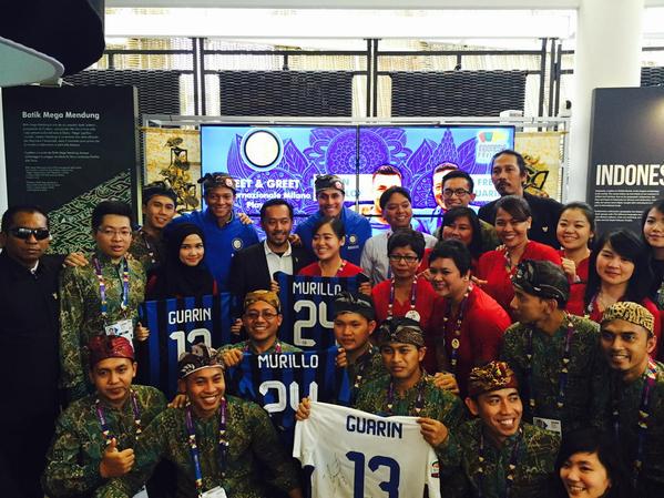 .<a href="/fguarin13/">Fredy guarin</a> and <a href="/JeisonMurillo19/">Jeison Murillo</a> visit the Indonesia Pavilion at <a href="/Expo2015Milano/">Expo Milano 2015</a> #FCIM