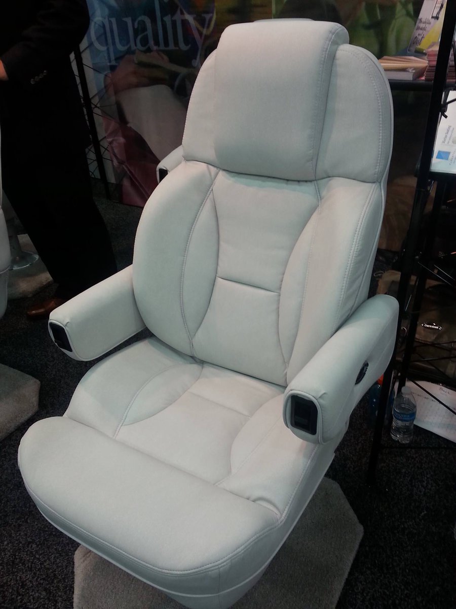 ultrafabrics's tweet photo. Ultrafabrics' newest collection Cora Indoor/Outdoor in the #flexsteel booth @IBEXShow #IBEX2015 #ultrafabrics http://t.co/rrK4cp0Dk1