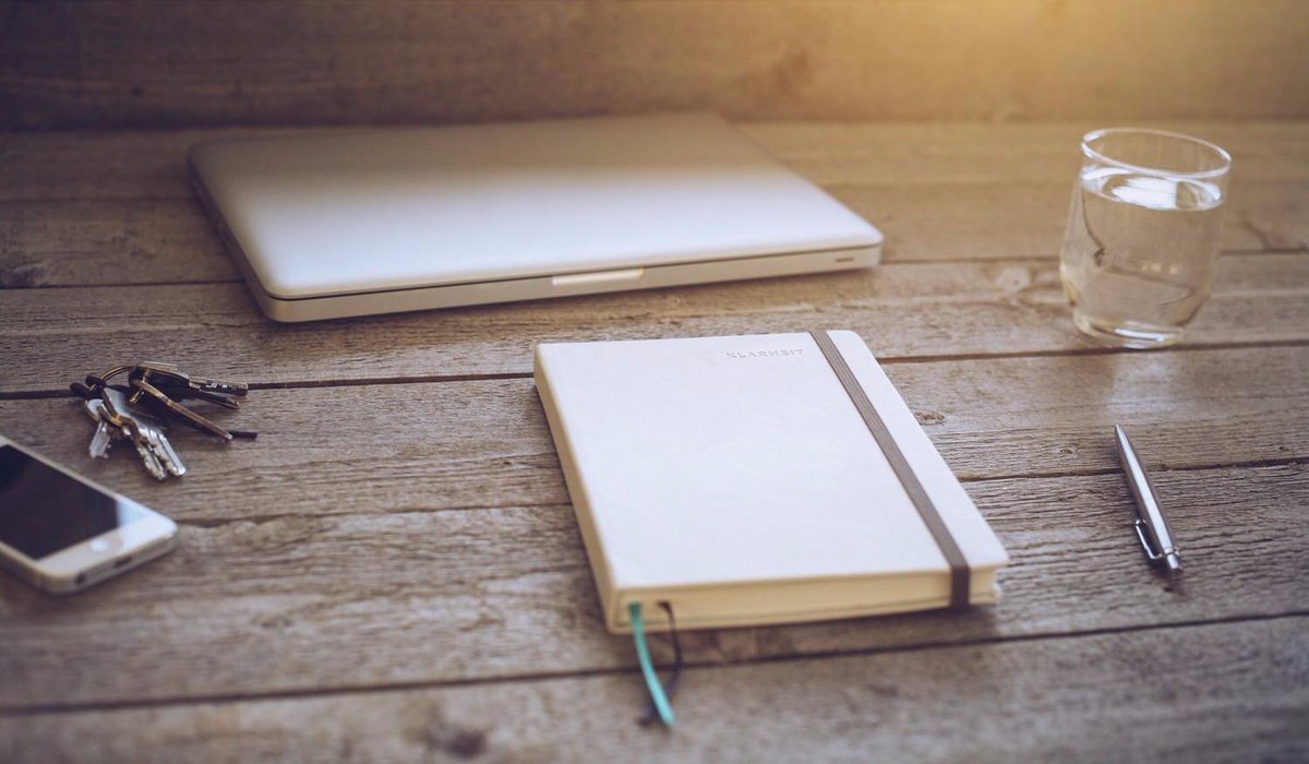 startnext's tweet image. Projekt des Tages: #KLARHEIT - Kalender und Selbstführungstool in einem startnext.com/klarheit