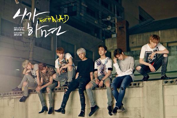 lovecenter's tweet photo. #GOT7MAD VS #GOT7A แบบไหนดูเท่โตกว่ากัน 55555 😂😂😂
หริอมันก็คือๆกัน 😭😂 http://t.co/dfjOwfHK4c