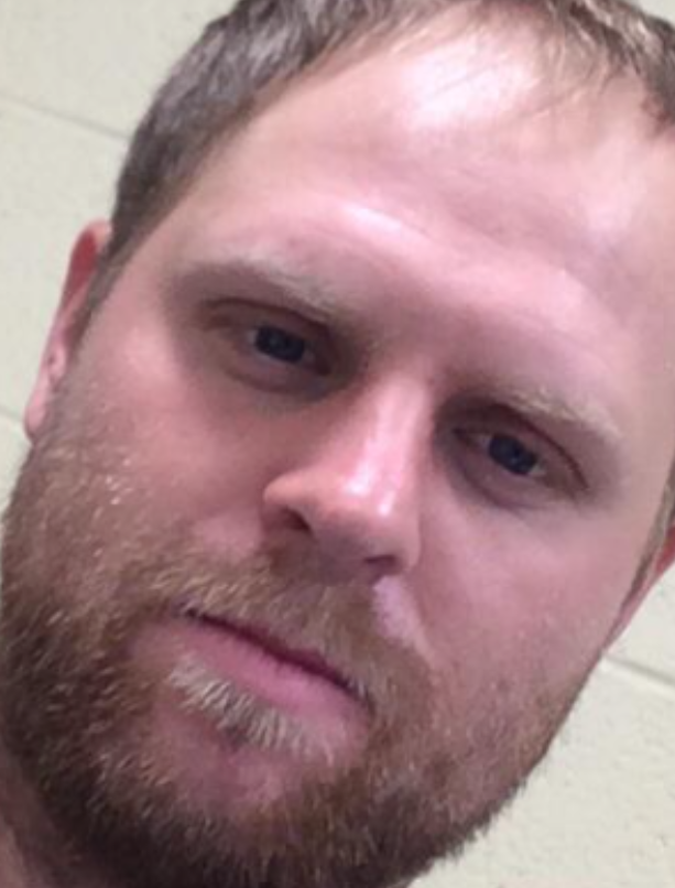BarstoolBigCat's tweet photo. "Can I have a bite?"

"Phil, it's a camera"

"Yeah, can I have a bite?" http://t.co/W8rKFF7TPf