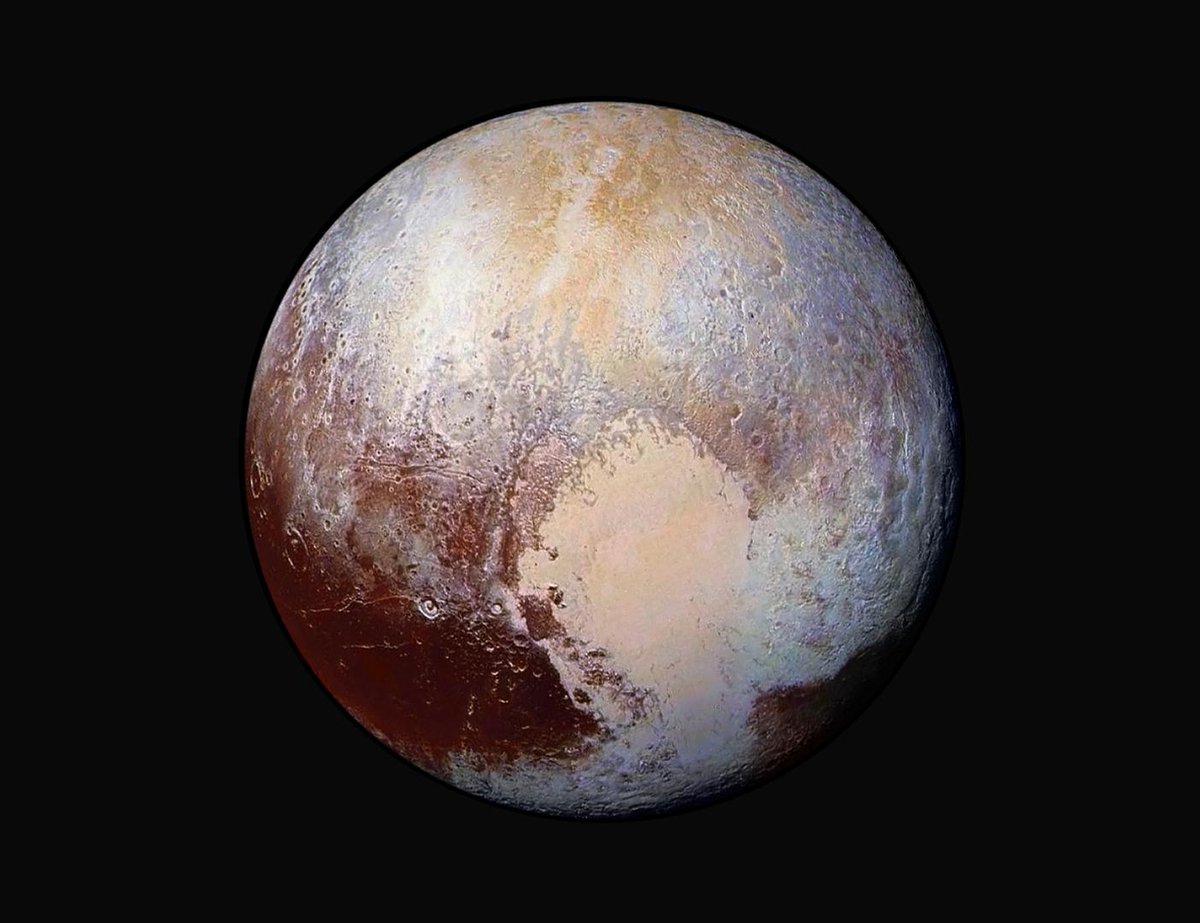 SkyImageLab's tweet image. Pluto in Full Color from the NASA New Horizons mission