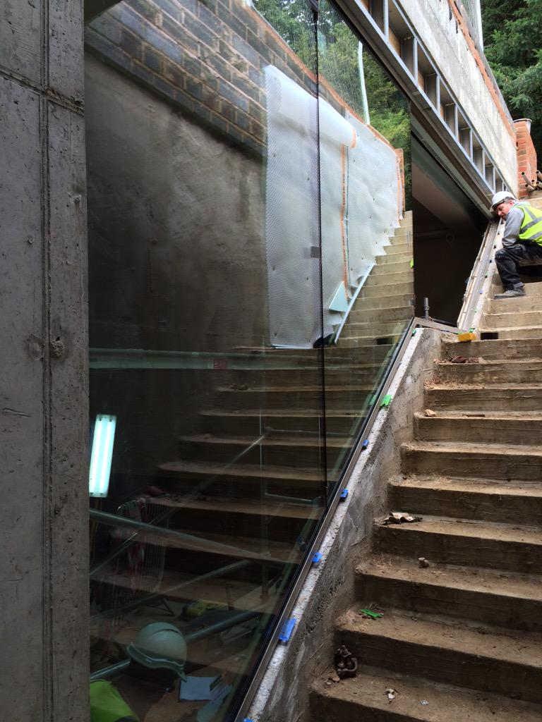UK_Glass's tweet photo. #architects #glazing http://t.co/8OHMJbvrdt