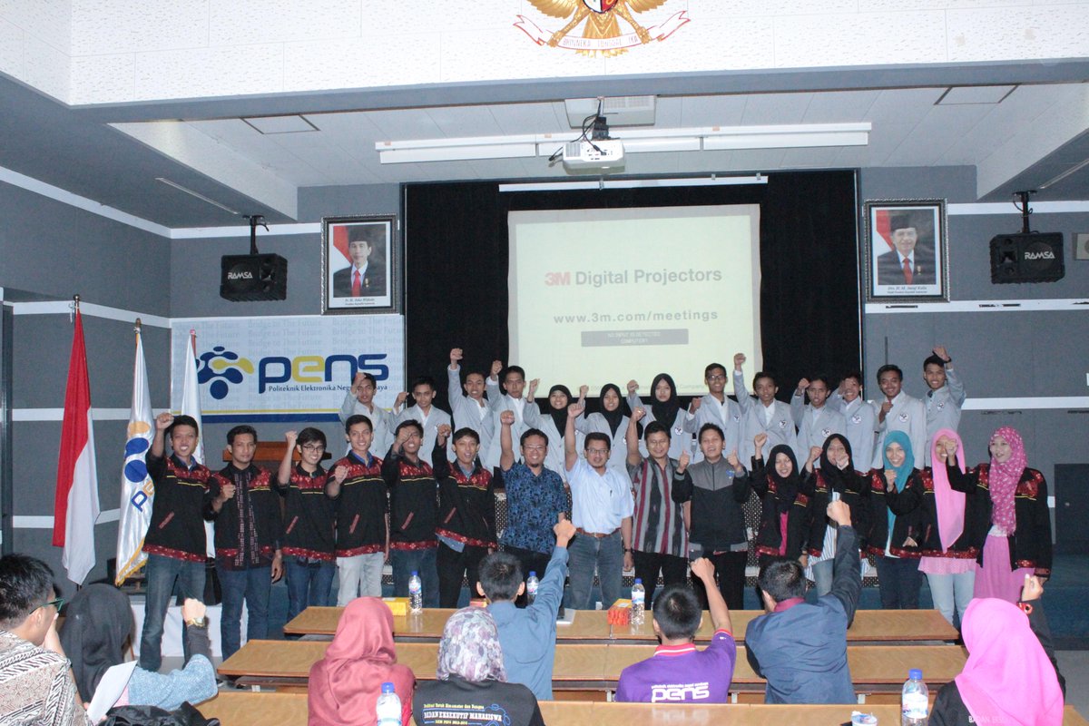 Sinergi antara Mahasiswa dan Dosen demi nama baik Almamater tercinta