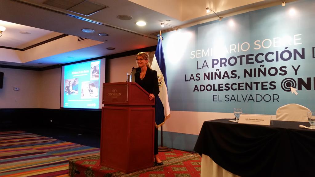 katiamdantas's tweet photo. Cecilie Modvar, de @uniceflac, presenting on child protection online in El Salvador #COPWorkshop #móvilseguro http://t.co/ck3enm3fsY
