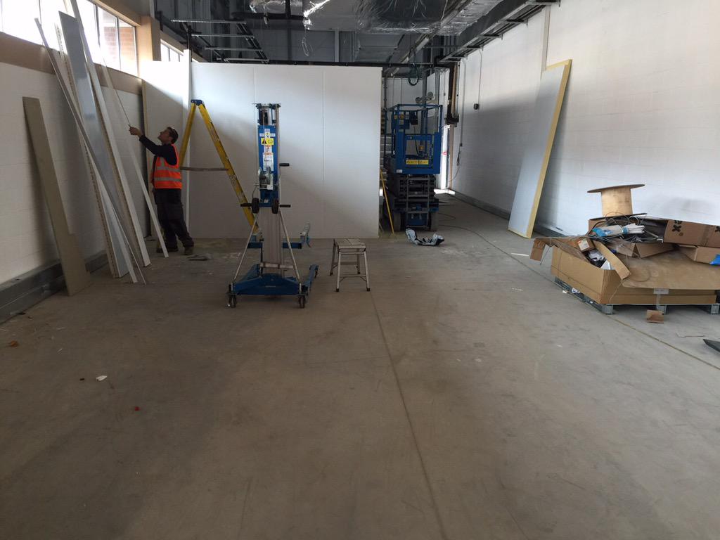 davidcreation's tweet image. If you have a concrete floor, look what it can become! Polished concrete rocks.