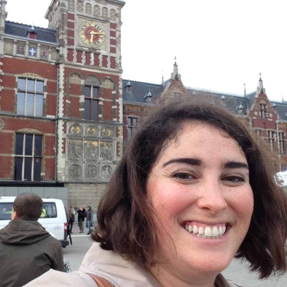 TheBardolator's tweet photo. Good evening, Amsterdam! #niceclock #emca15 http://t.co/R5TNy7J9Eh