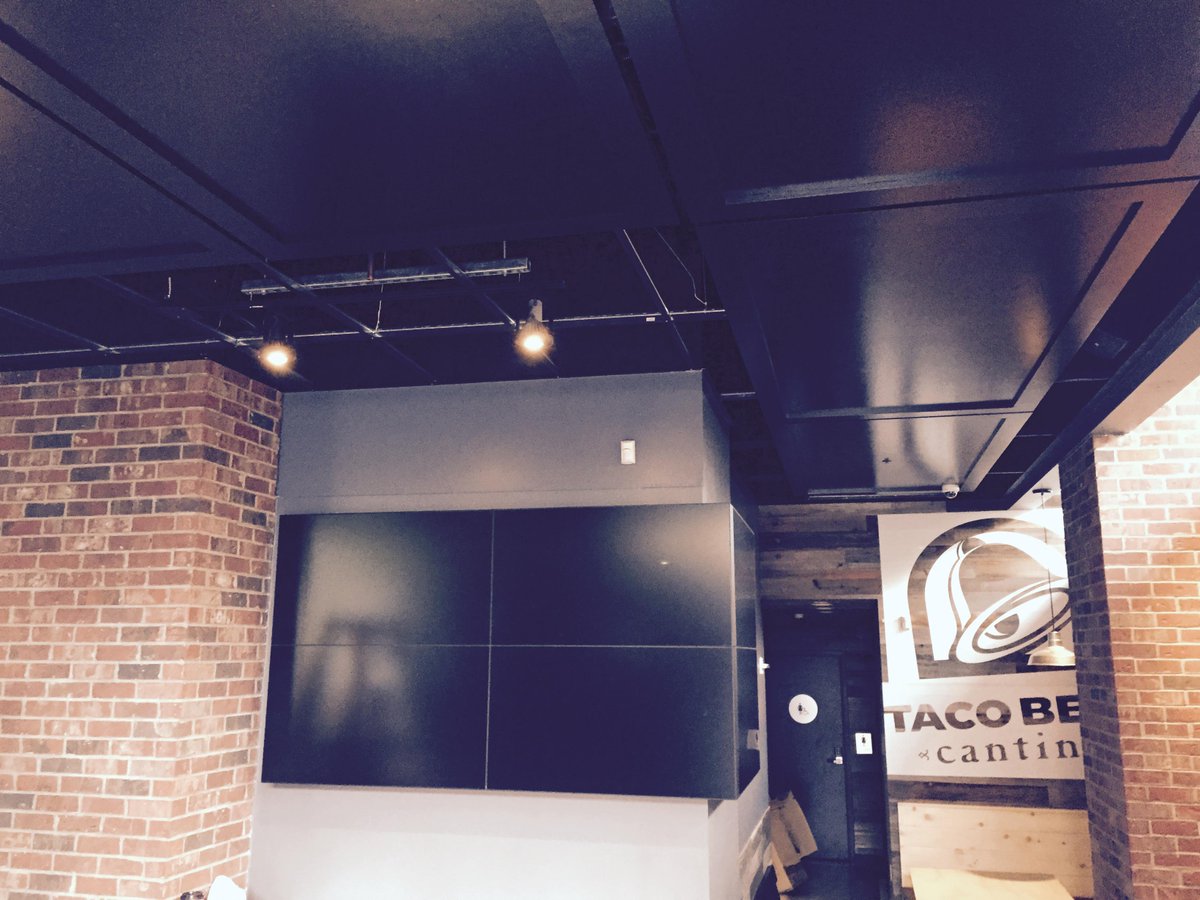 R3Builders's tweet photo. It's HAPPENING #BayArea ! #TacoBellCantina by @R3Builders #SFGiants Fans get ready~3rd and Townsend! #SF #Beer #Wine http://t.co/Gtq72Rzkjx