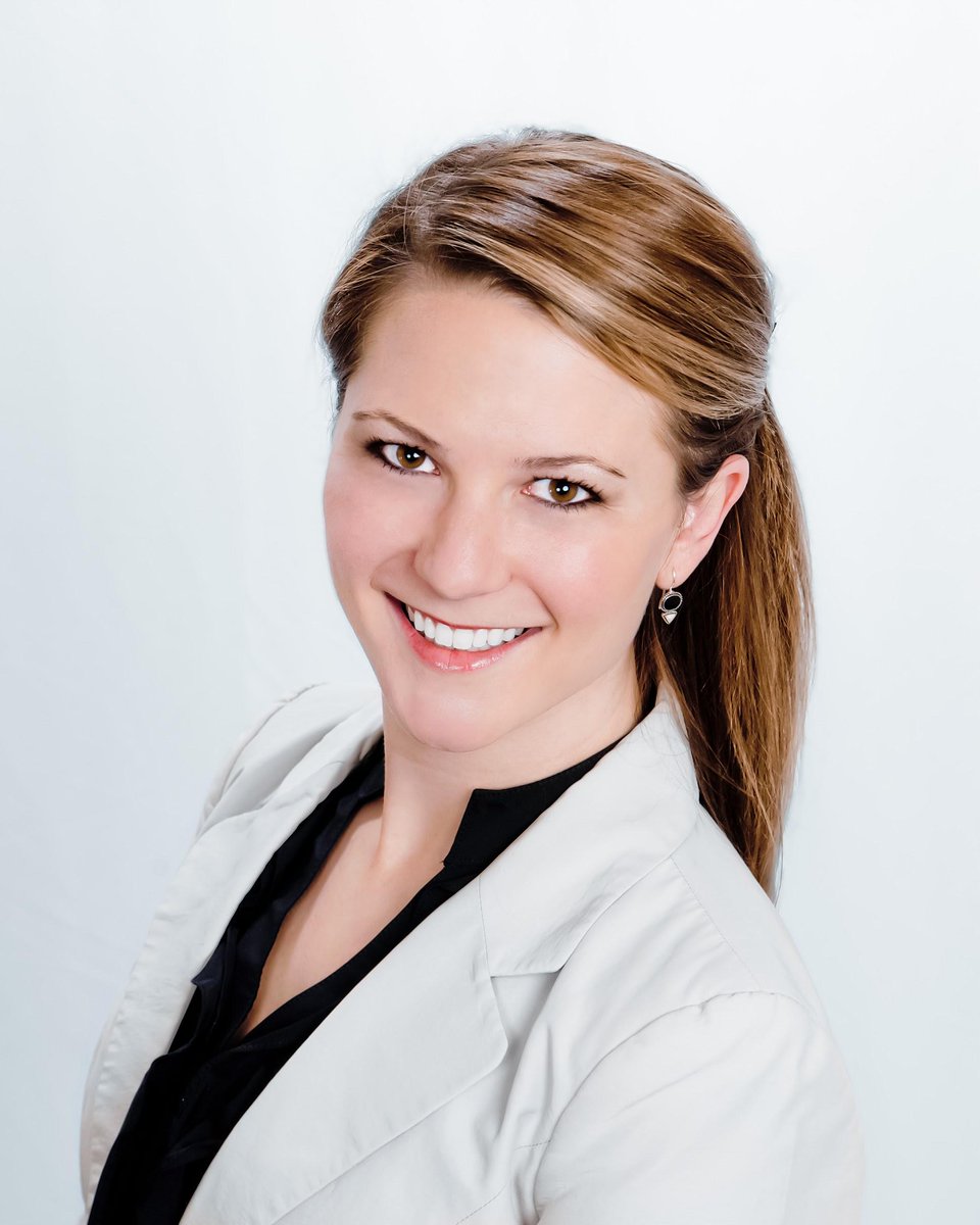 RIEATheAlliance's tweet photo. #SpeakingInsurance with Ashley McCreadie, CIC, CRM, on University Associate designations
http://t.co/fnqVy6WlGC http://t.co/9fxFfjTgKI