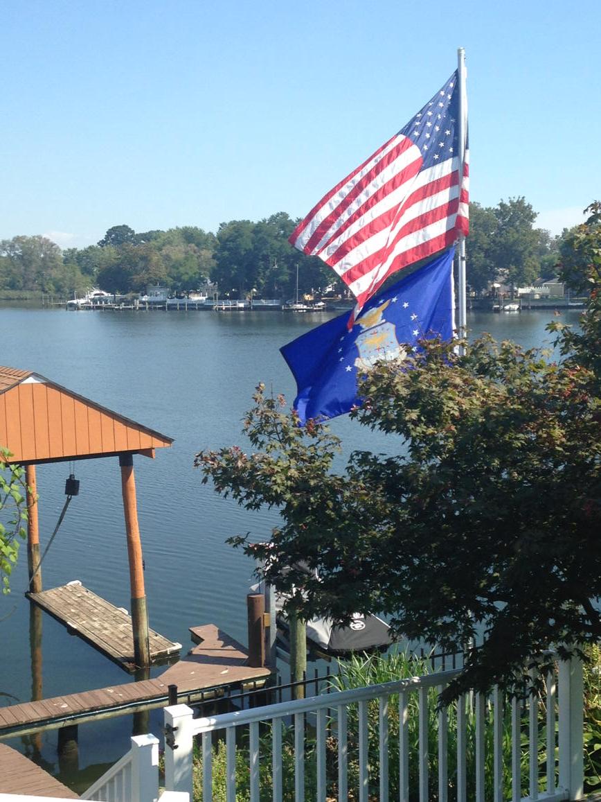 LinAndTheStoner's tweet photo. 2/2 @usairforce celebrating 68th birthday tomorrow. Flying high all weekend!
#proudretiree http://t.co/XVtqYqulkF