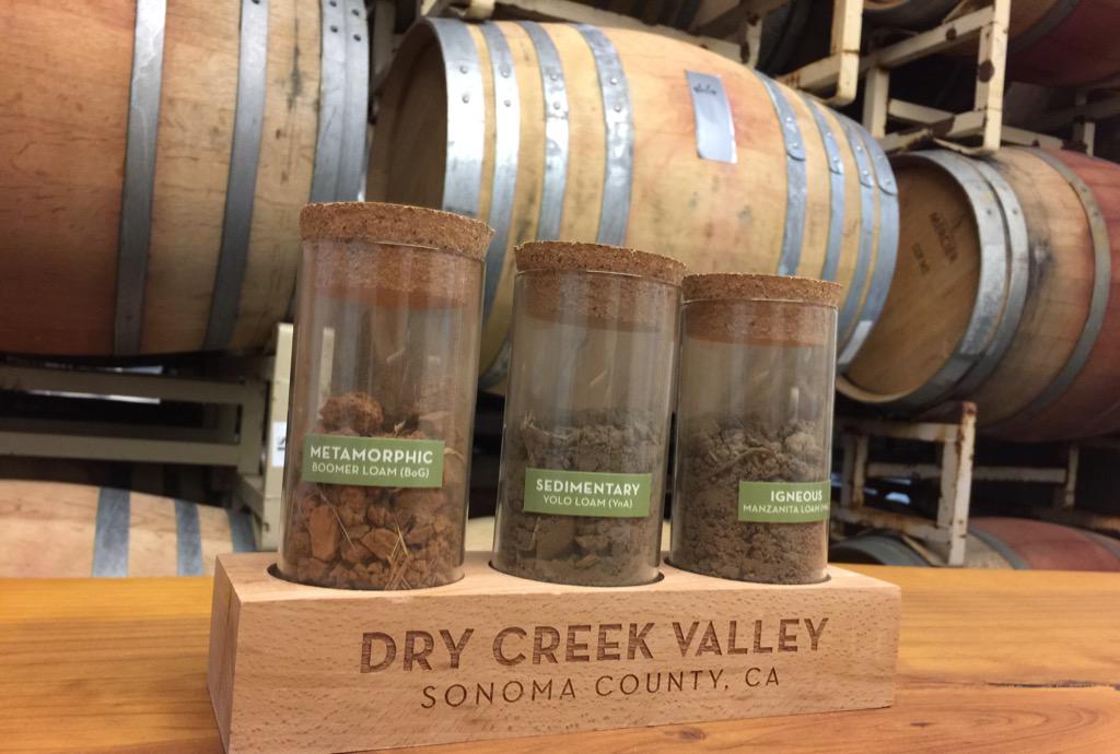 PalateXposure's tweet image. 50 Shades of Grey dirt in @drycreekvalley 
Producing awesome fruit! #harvest15 #wine #thirstythursday #winecountry