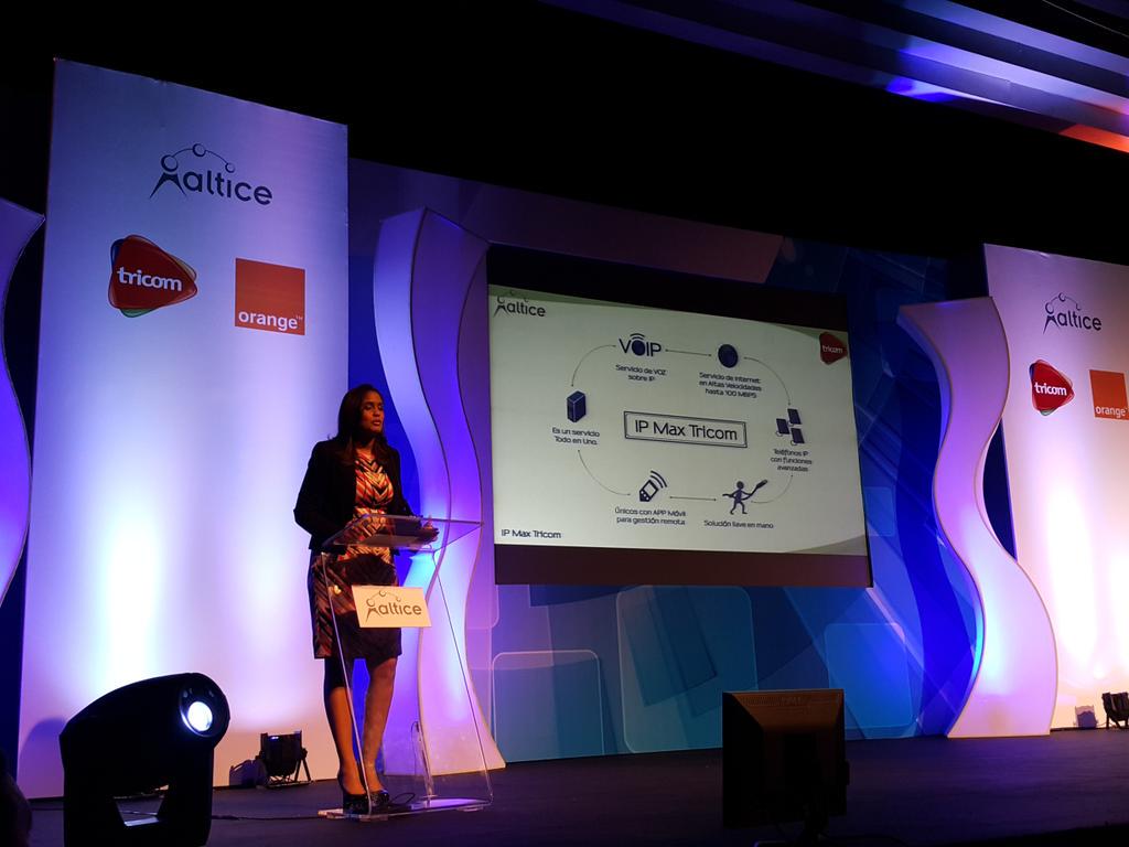 IsaacRamirez's tweet photo. #IPMax @TricomDR servicios de comunicación avanzada VoiP #Techday15 http://t.co/m7QS9u3bds