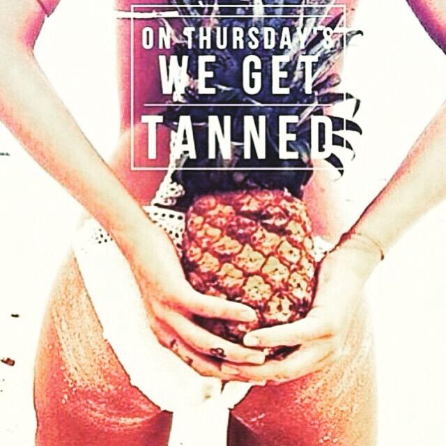 sunshinegvegas's tweet photo. Come in and get your tan on before the weekend starts!! ☀️🍍#thesunshinefactory #tanning #thursday #wegettanned http://t.co/AIb7mqB4YQ