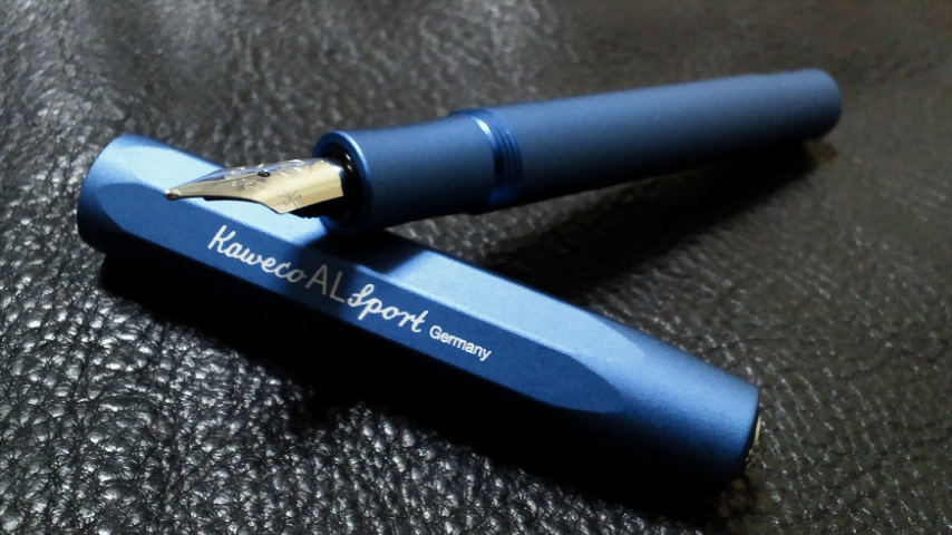 Happy Star カヴェコ アルスポーツ ブルー ミニ万年筆 万年筆 ストーンウォッシュじゃ無い方の青 ドイツからやっと届いた Http T Co Ttaulkuhtj Twitter Happy Star カヴェコ アルスポーツ ブルー ミニ万年筆 万年筆 ストーンウォッシュじゃ無い方の青 ドイツからやっと届いた Http T Co Ttaulkuhtj Twitter