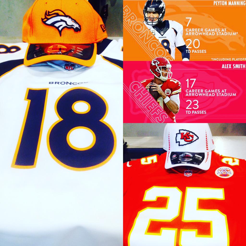 TheLockerpty's tweet image. Se acerca el juego de esta noche a quien le vas? Manning vs Smith 🏈 #ThursdayNightFootball @TheLockerpty