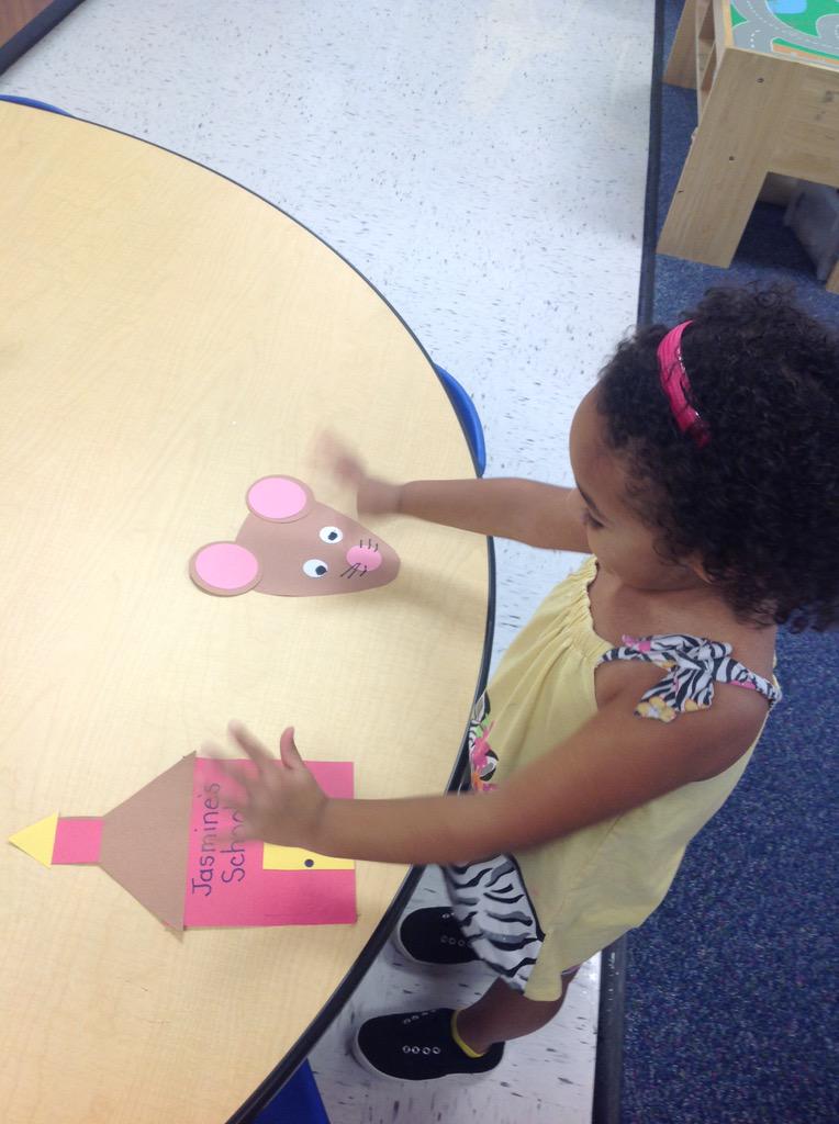 CeliOliva's tweet photo. We're making a mouse for our school house just like "If you take a Mouse to School" @rountreerr http://t.co/sTcMru3F9D