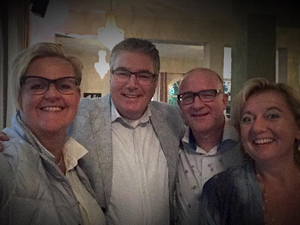 Werken met @SKYFLYpatrick en <a href="/Renelelieveld/">René Lelieveld</a> &amp; en Jacqueline is altijd een feestje! Voorbereiding <a href="/andweddings/">Wishes and Weddings</a>